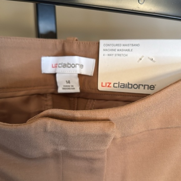 Liz Claiborne Pants Size 14 Emma Ankle Length Mid Rise signature Carmel - Picture 5 of 9
